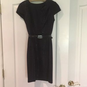 Donna Morgan navy snake pattern comfortable dress